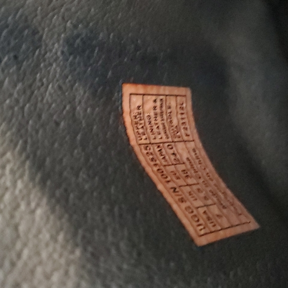 UGG BOOTS 👢 - Picture 8 of 8